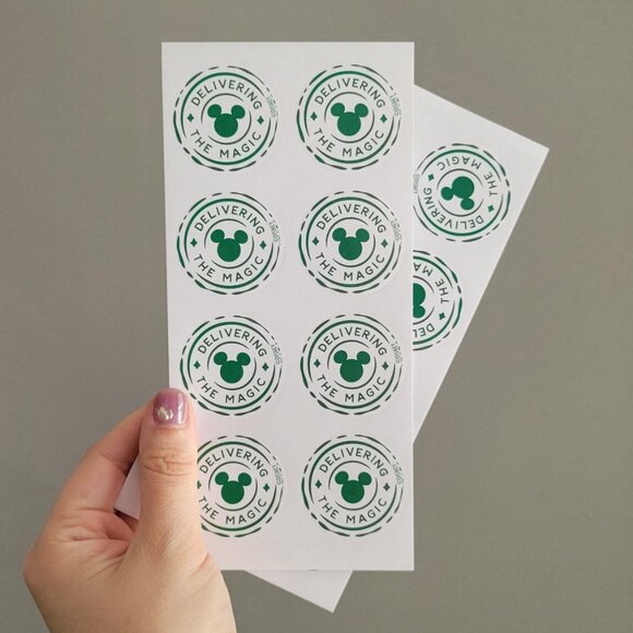 New Disney Christmas Cards - Set of 10 - Picture 10 of 12